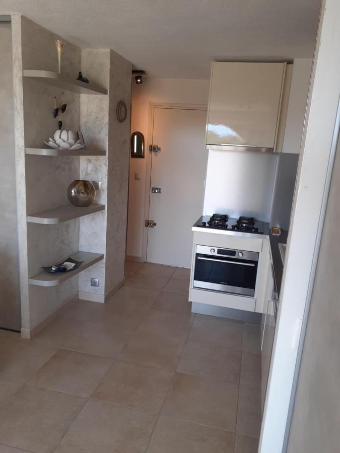 App 4 pers, accès direct plage, parking, Terrasse Agde Extérieur photo